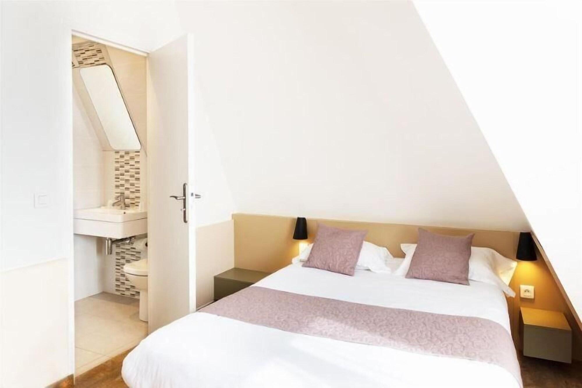 Hotel Le Saint Germain Олне су Боа Екстериор снимка